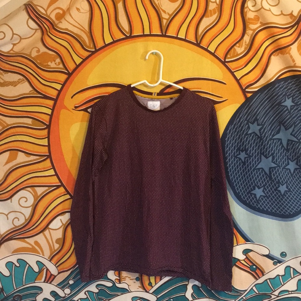 Long sleeved tee. Polka dot size small